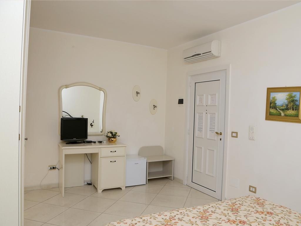 L'Airone Otel Margherita Di Savoia Dış mekan fotoğraf